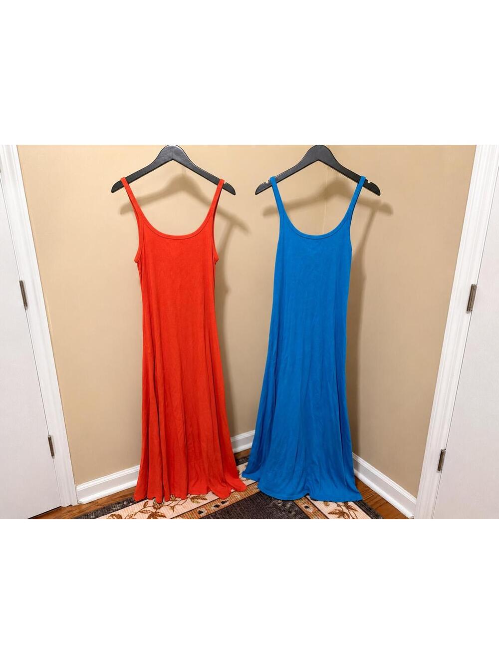 Old Navy Ribbed Maxi Dress Lot Size M Blue & Red Orange Sleeveless
